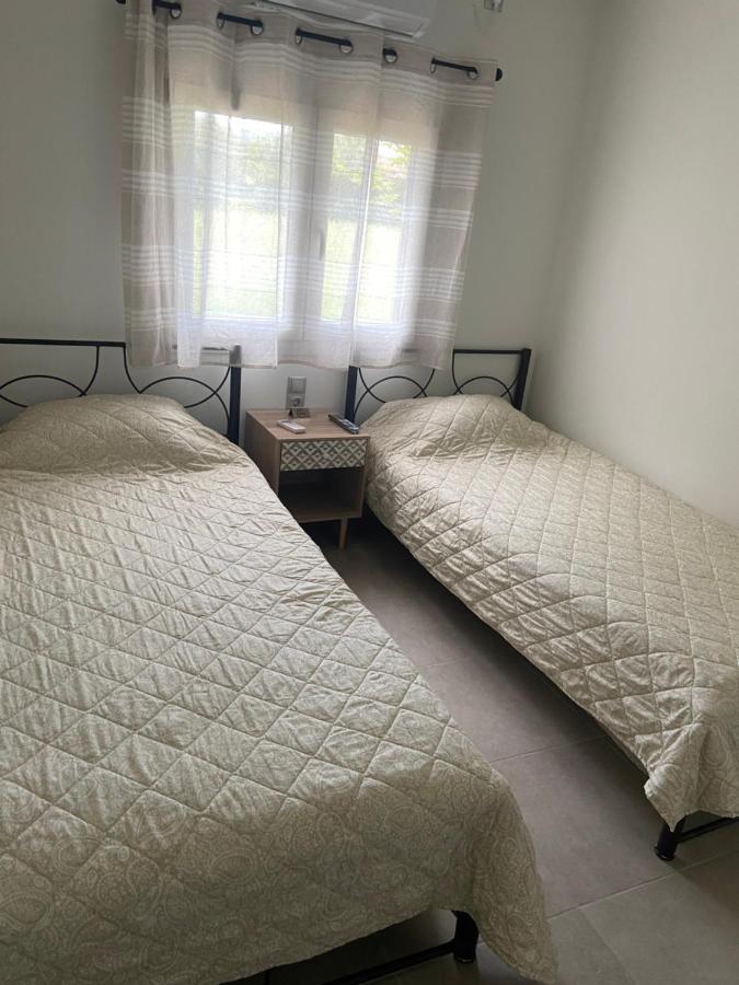 オロポス M & F Houseヴィラ エクステリア 写真